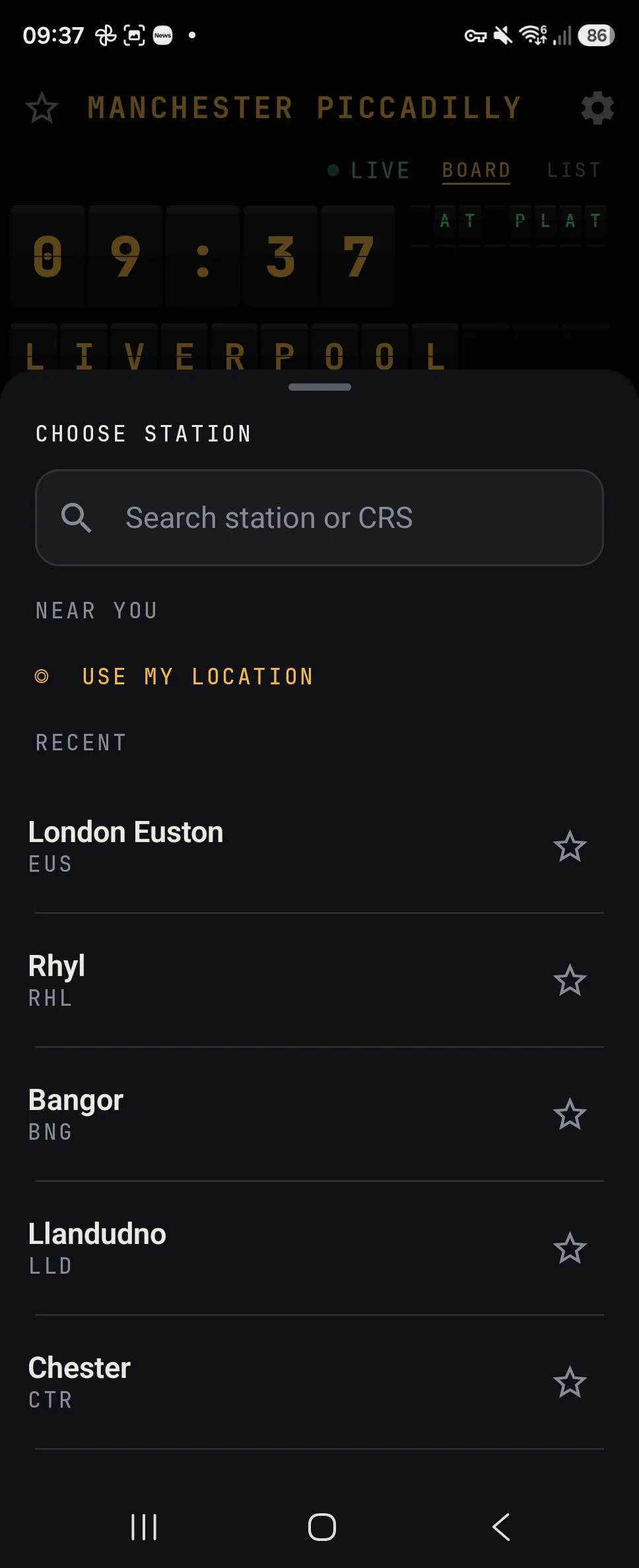 Choose station screen with Use my location and recent stations
